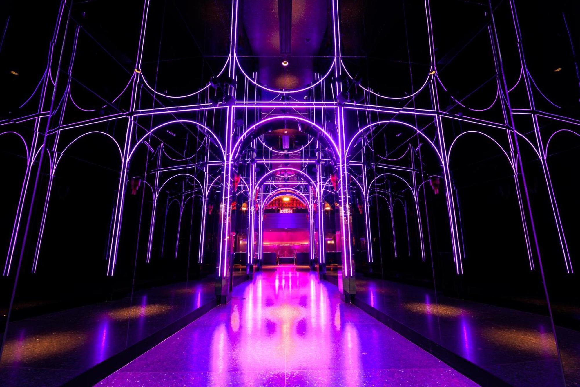 Fontainebleau 拉斯维加斯 外观 照片 The interior of the nightclub
